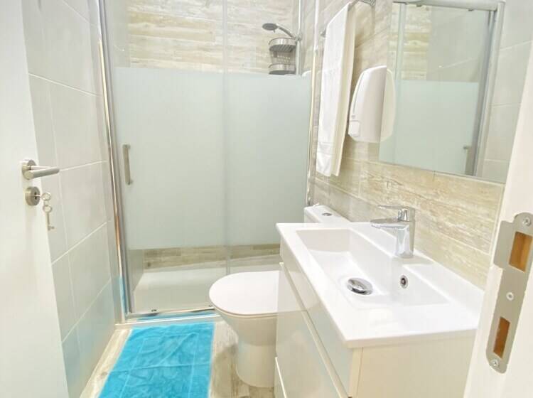 펜션 Faro Guest House