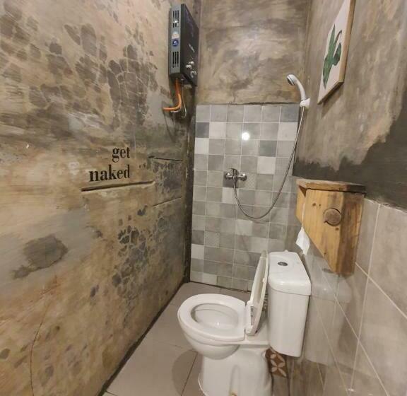 Пансион Happy House Bnb Bromo Backpacker