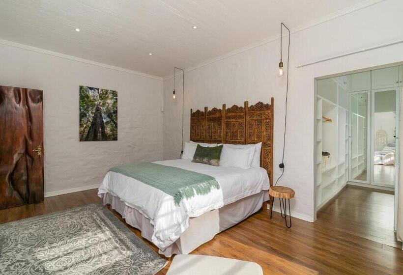 بنسيون In Toto Retreat   Garden Route