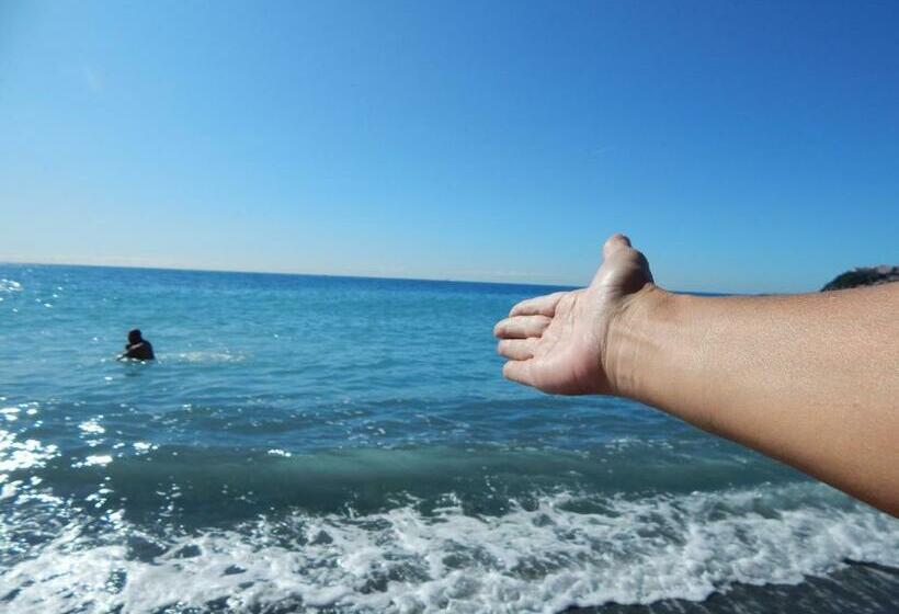 پانسیون Le Giüe