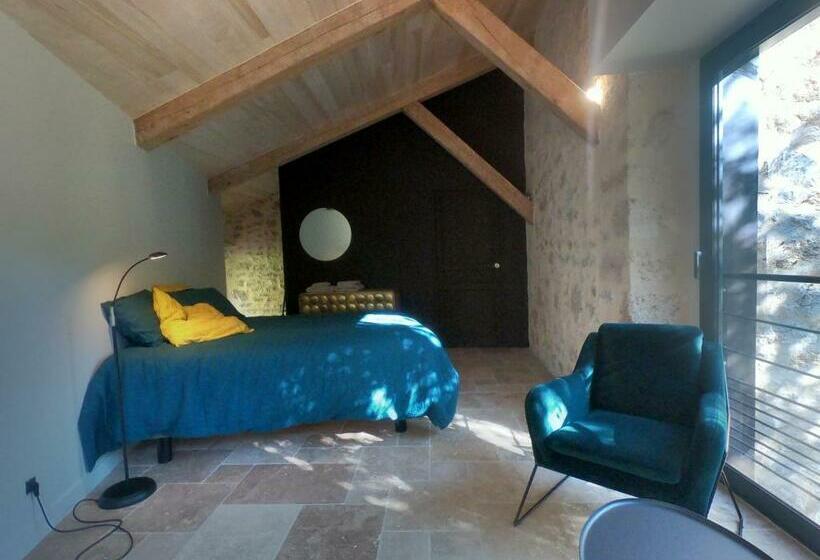 Пансион Les Jardins Sauvages