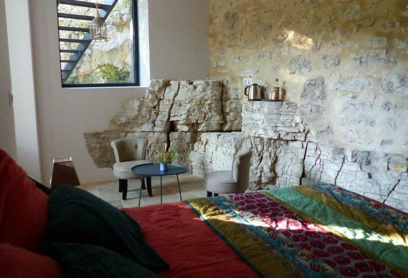 Пансион Les Jardins Sauvages