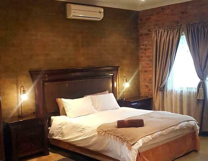 ペンション Maretlwane Guesthouse