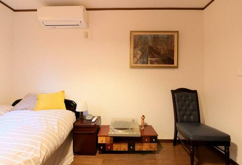 بنسيون Nerima Ku   House / Vacation Stay 3889