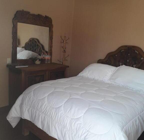 بنسيون Posada Las Reynas By Rotamundos