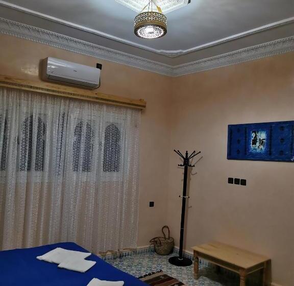 ペンション Riad Fennec Sahara