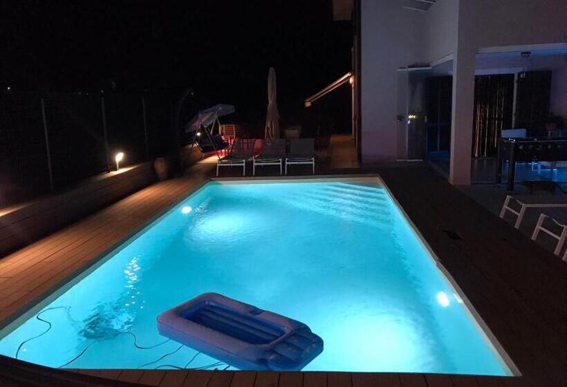 פנסיון Sentirsi A Casa