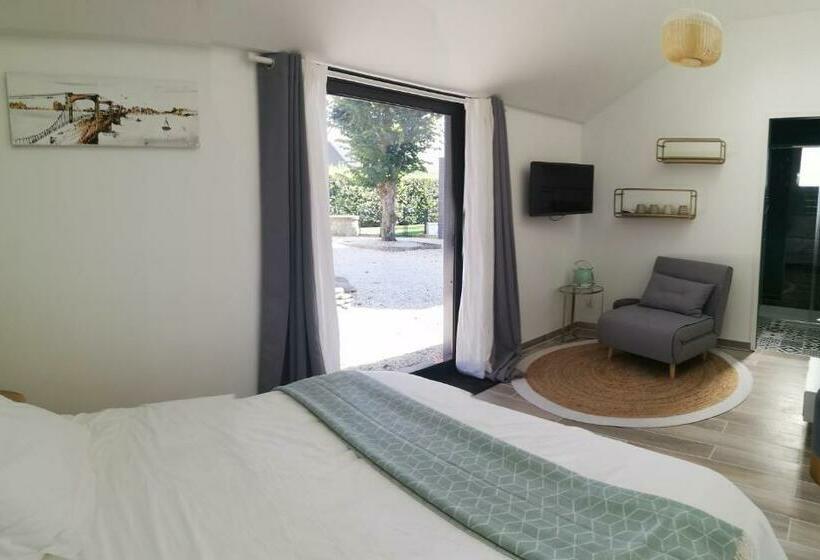 פנסיון Villa Moya, Dependance Privée Piscine & Spa