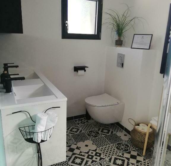 פנסיון Villa Moya, Dependance Privée Piscine & Spa