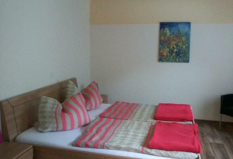 Pension Waldbad Dommitzsch