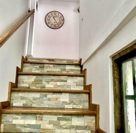 Pensiunea Turistica Valea Mierii