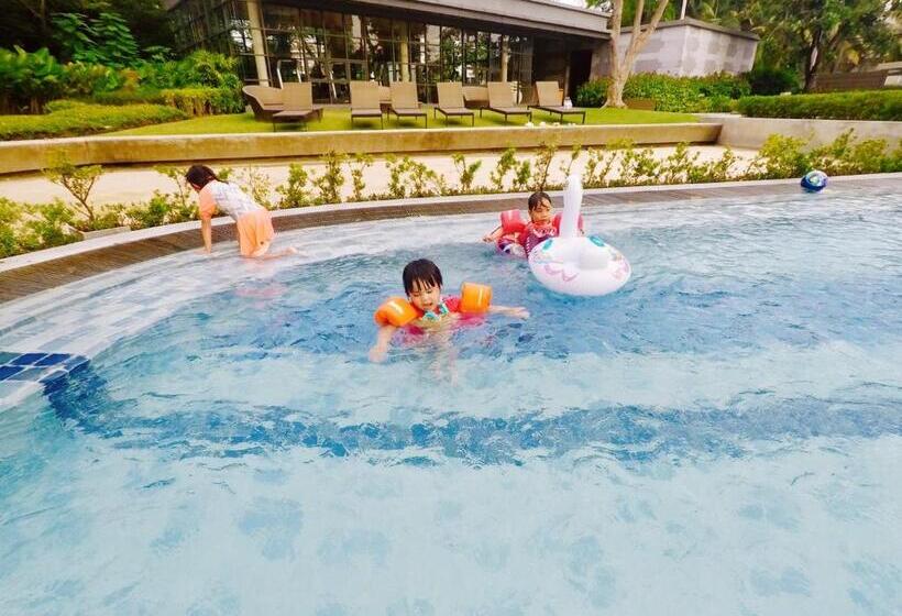 Rain Chaam Huahin By Joe