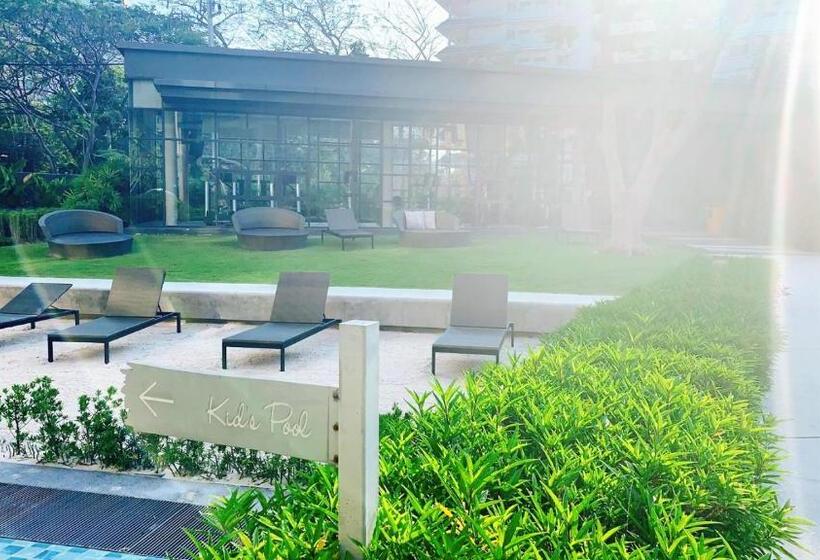 Rain Chaam Huahin By Joe