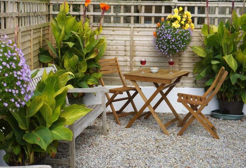 Rose Vean Bed & Breakfast