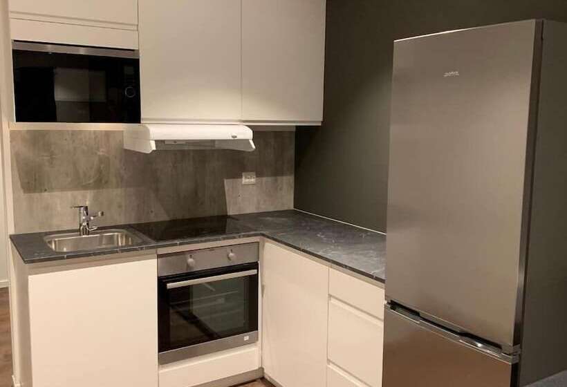 Stryn House   Hotel & Apartments