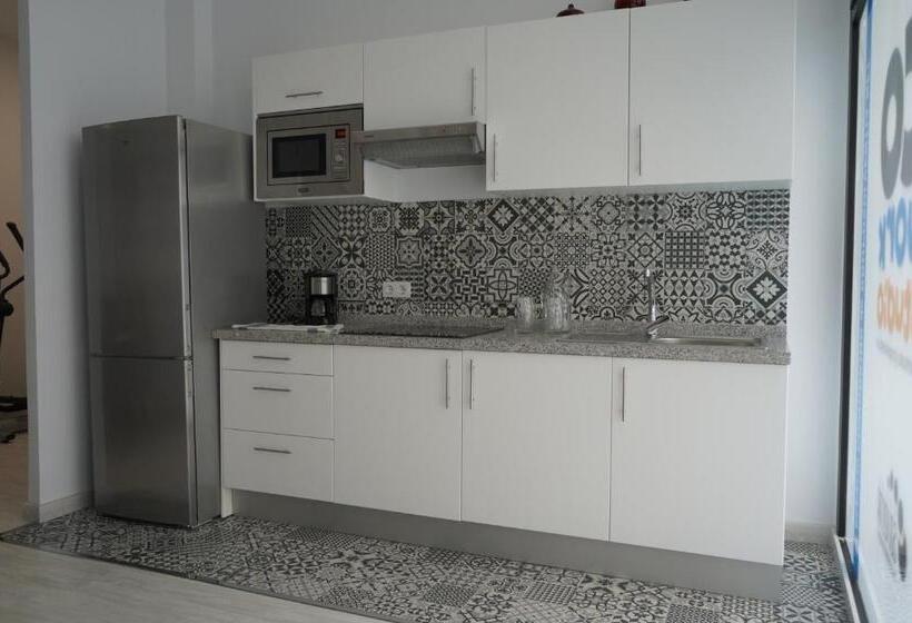 הוסטל Coworking Studio