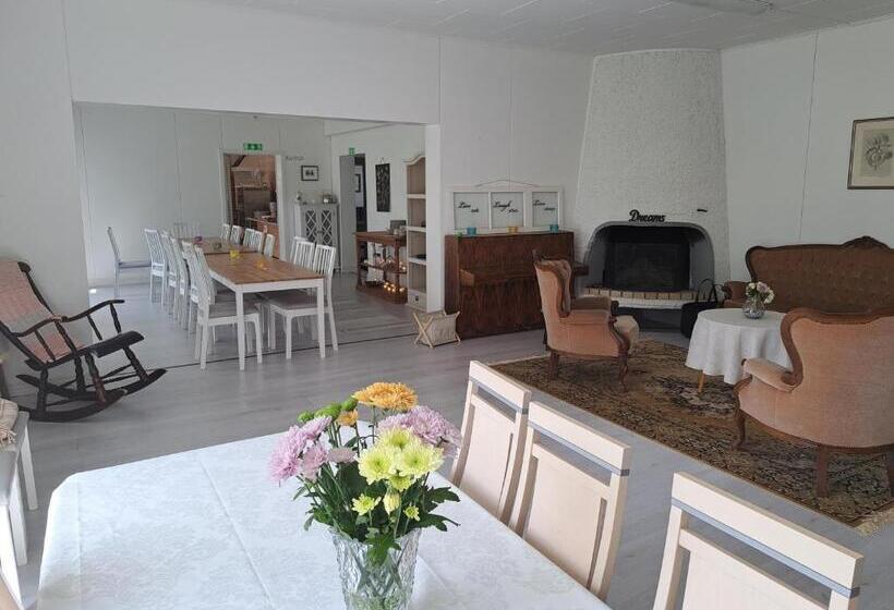 הוסטל Villa Saimaan Sydän