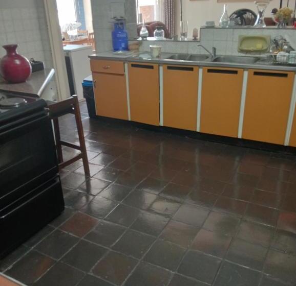 住宿加早餐 Accommodation@42 Capital