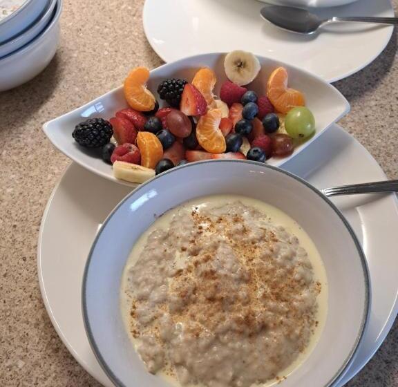 مبيت وإفطار Hillhead House, F94 F6n1