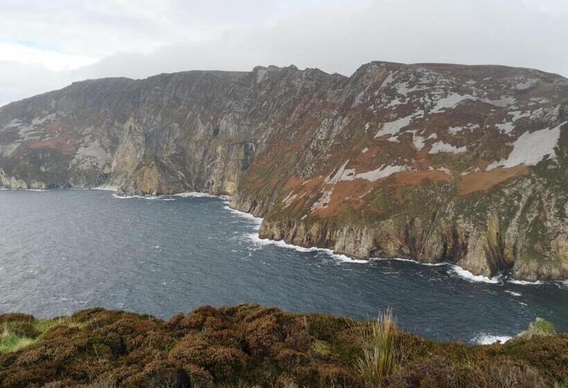 مبيت وإفطار Hillhead House, F94 F6n1