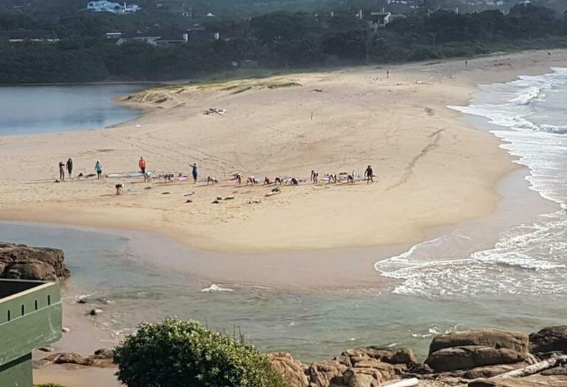 ベッドアンドブレックファースト Lucky Fishes