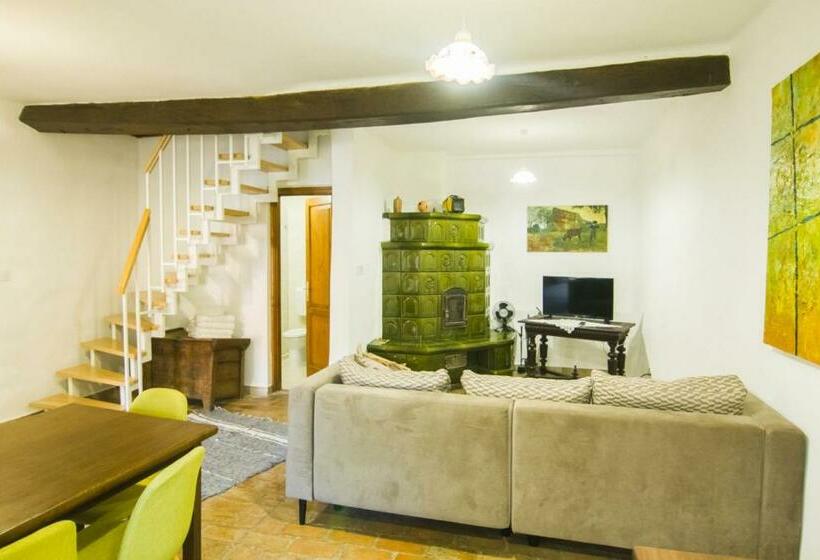 مبيت وإفطار Natúra Panzió&apartmanház