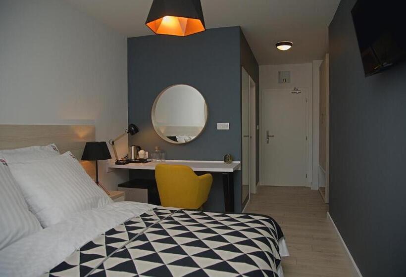 فندق B&b Alibi
