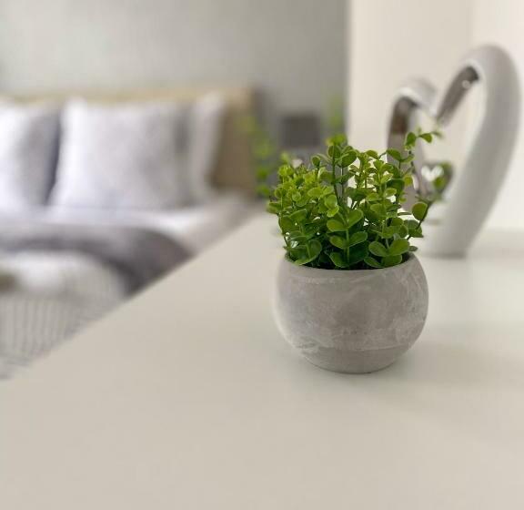 Отель Grandlux Villa & Spa