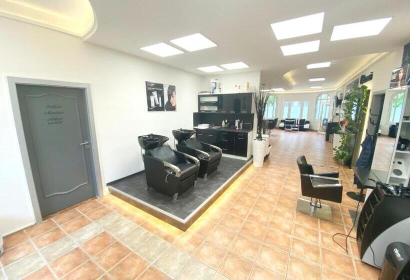 Отель Grandlux Villa & Spa