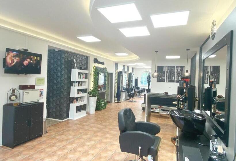 Отель Grandlux Villa & Spa