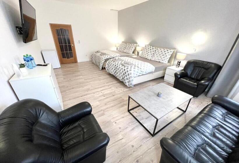 Отель Grandlux Villa & Spa