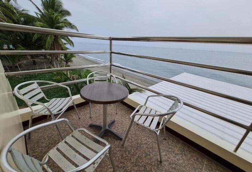 هتل La Primera Grande Beach Resort