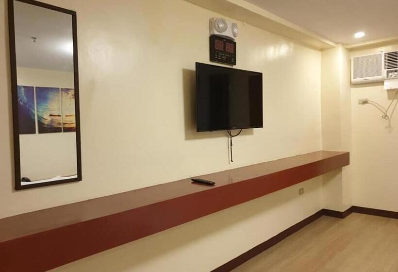 هتل La Primera Grande Beach Resort