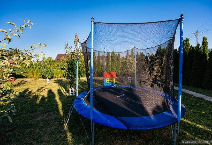 פנסיון Casa Dora