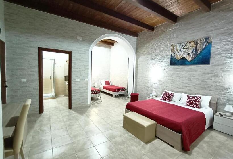 بنسيون Domos La Corte Ghibellina