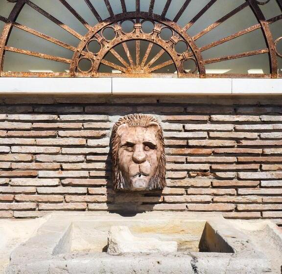 Пансион La Brigata Apartments Suite Room