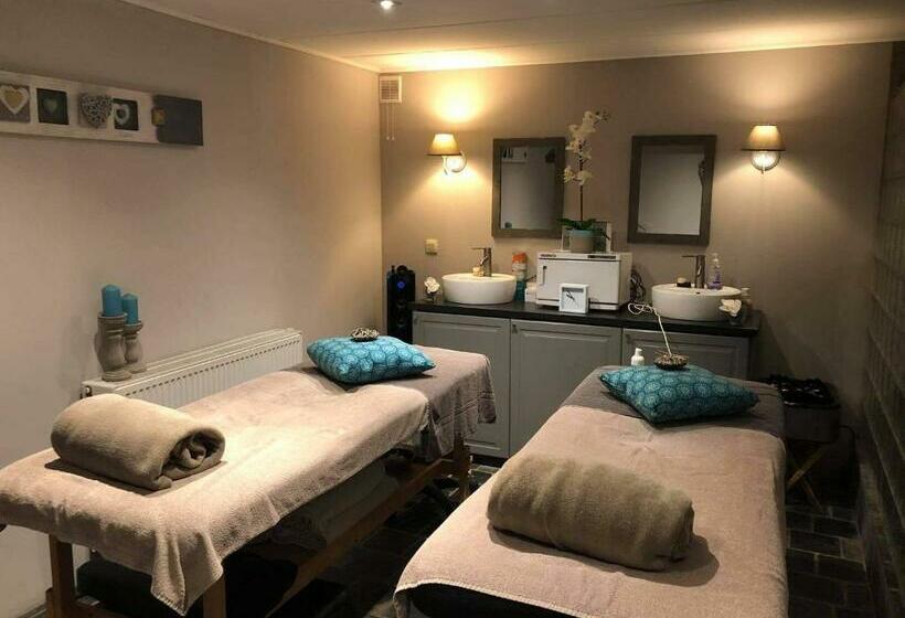 펜션 Le Petit Studio De L Espace Bien être