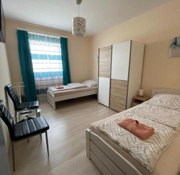 פנסיון Privatzimmer Hammrich