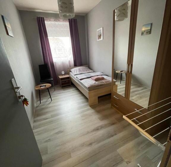 פנסיון Privatzimmer Hammrich