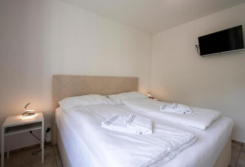 פנסיון Residenza La Serenata   Happy Rentals