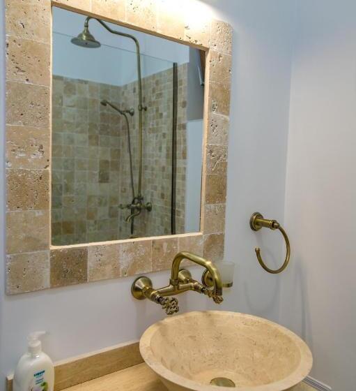 膳宿费 Summer Villa