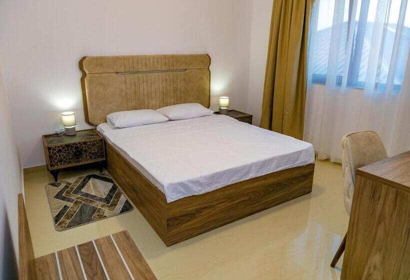 膳宿费 Summer Villa