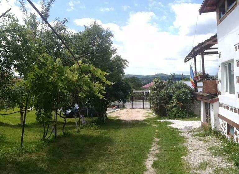 Пансион Victoriei 35b