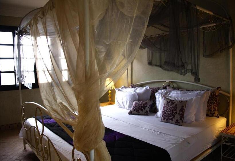 استراحتگاه Villa Thaifa