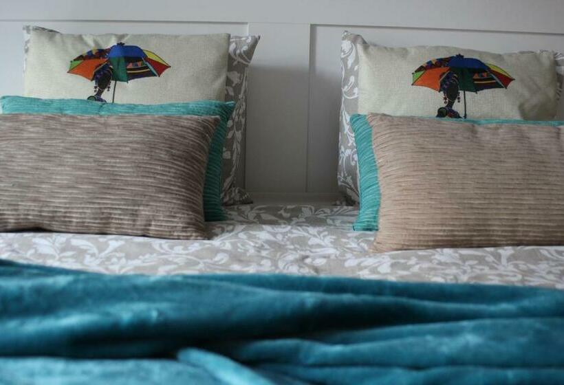 Selemo B&b Business And Leisure Guestroom With Private Entrance Ensuite Bathroom Free Parkin