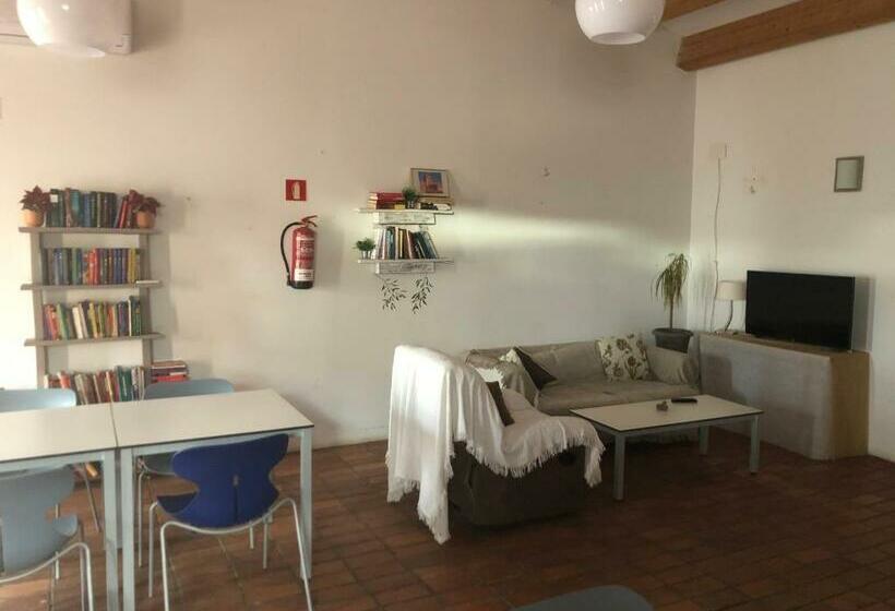 Albergue Turístico La Almazara