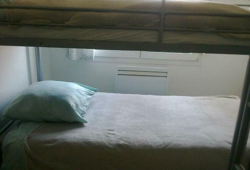 ユースホステル Vandoeuvre International Home