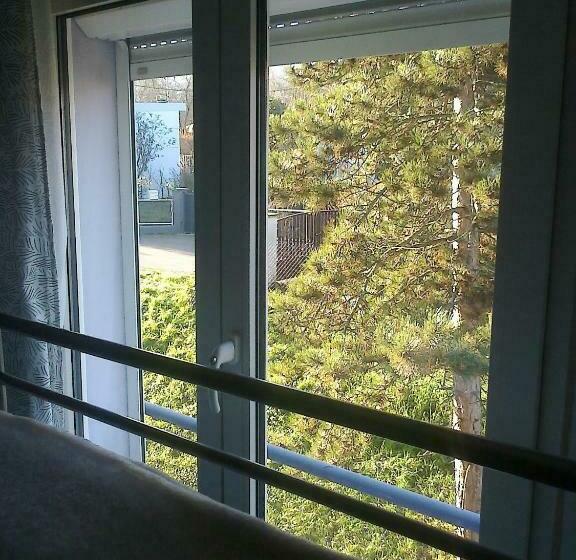 ユースホステル Vandoeuvre International Home