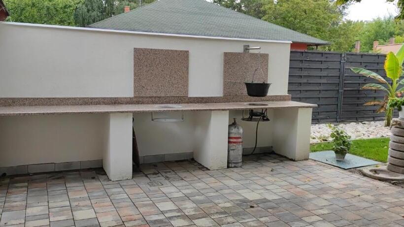 مبيت وإفطار Anna Lak