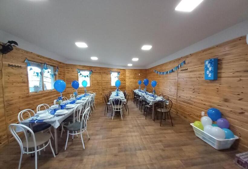 مبيت وإفطار Anna Lak